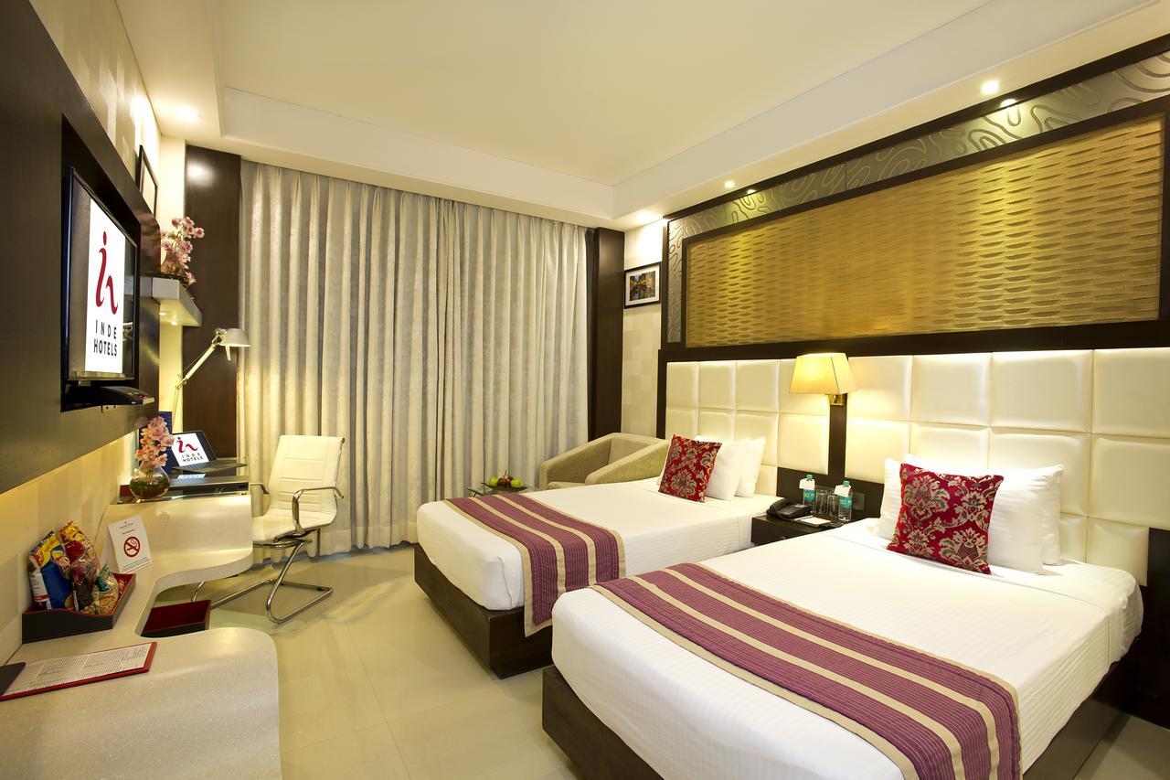 Inde Hotel Chattarpur Ню Делхи Екстериор снимка