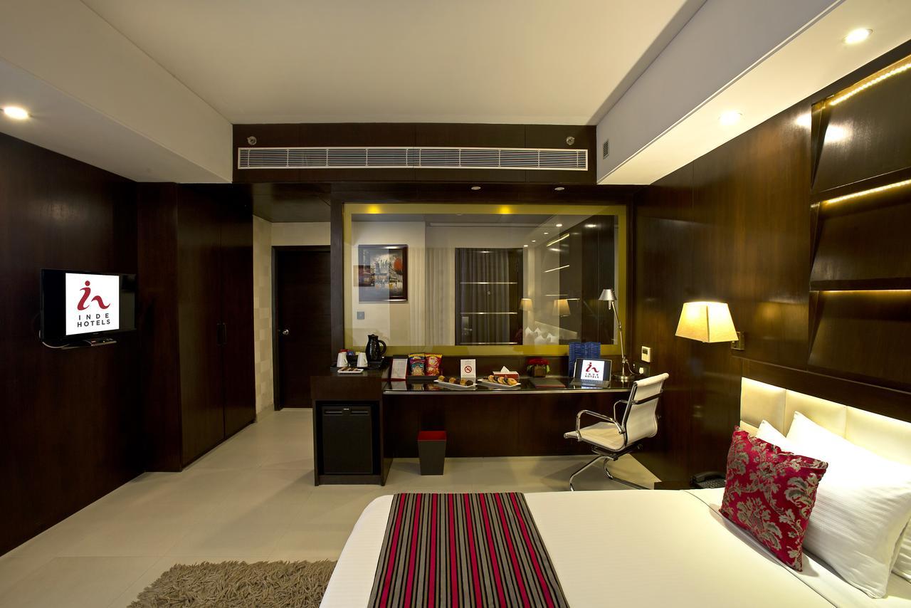 Inde Hotel Chattarpur Ню Делхи Екстериор снимка