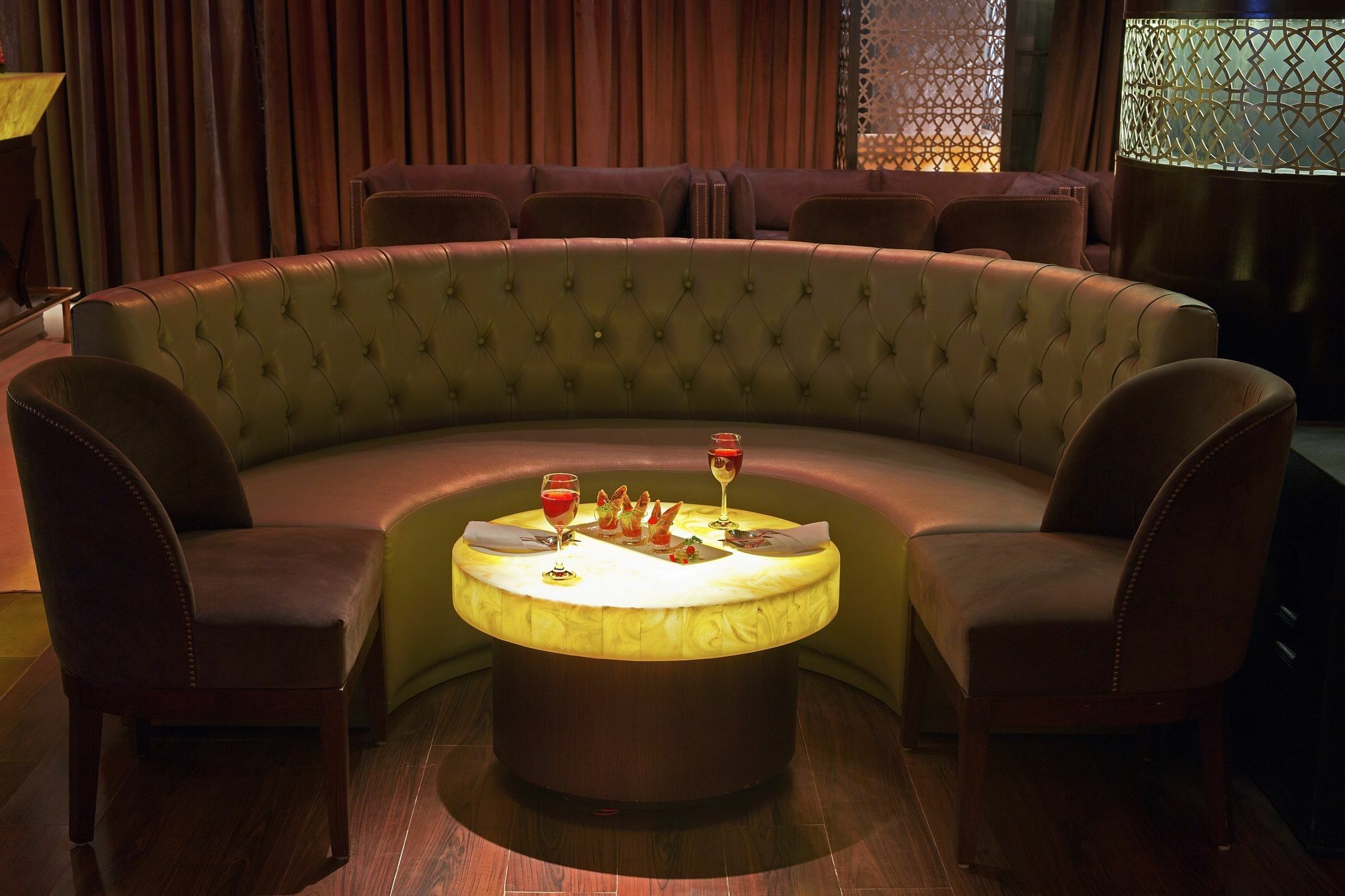 Inde Hotel Chattarpur Ню Делхи Екстериор снимка